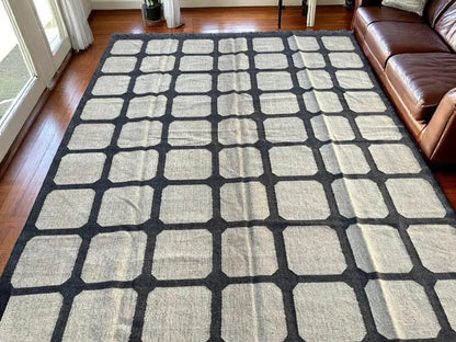 Handwoven Geometric Grid Area Rug, Beige Black Modern Boho Carpet